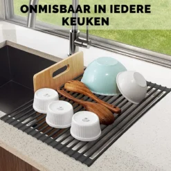 Kitch&Life Afdruiprek Oprolbaar - Mat Zwart - Pannenonderzetter - Afdruipmat - Keukenrek 3-in-1 17 Kitch&Life Afdruiprek Oprolbaar - Mat Zwart - Pannenonderzetter - Afdruipmat - Keukenrek 3-in-1 -Woonwinkel 1200x1200 224
