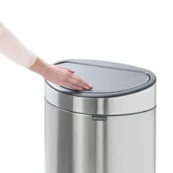 Brabantia Touch Bin Prullenbak - 40 L - Matt Steel Fingerprint Proof -Woonwinkel 1200x1200 495
